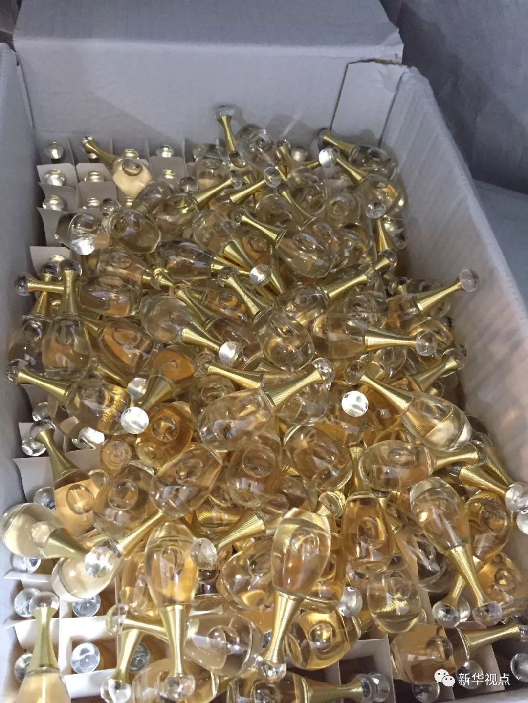 哪几个香水代购靠谱,海淘的香水是真的吗