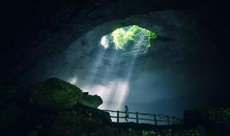 哪座山被选入2020中国避暑名山,避暑胜地天然大空调