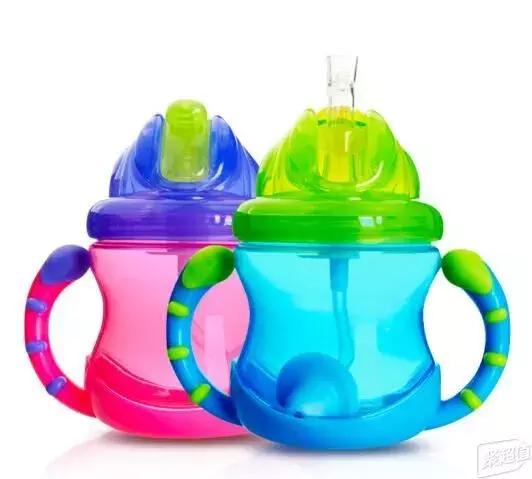 宝宝用哪个牌子的学饮杯喝水最好,宝宝喝水杯防漏哪个牌子好