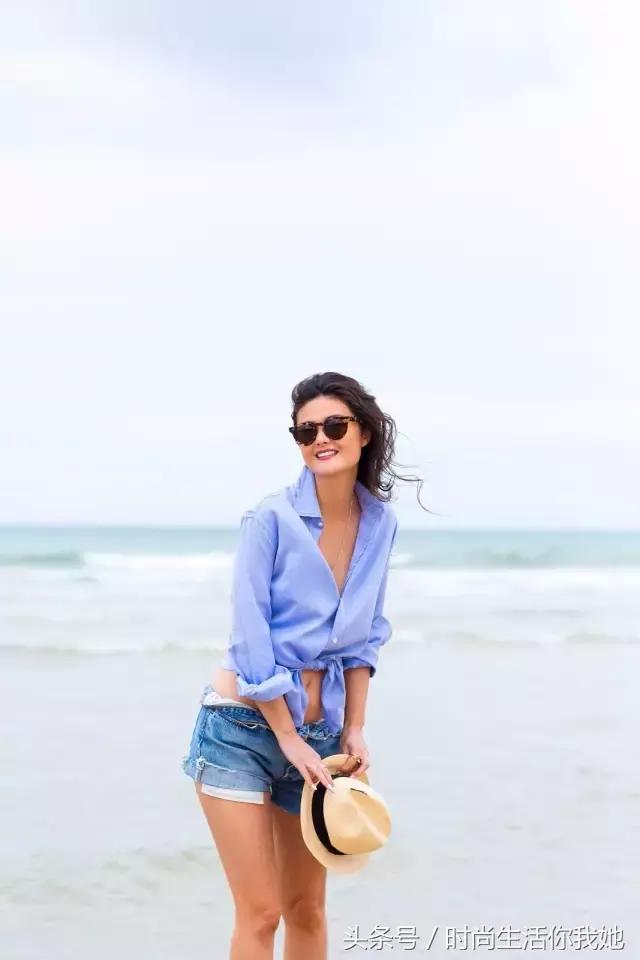 平胸女孩怎么穿才好看,平胸女人怎么穿好看