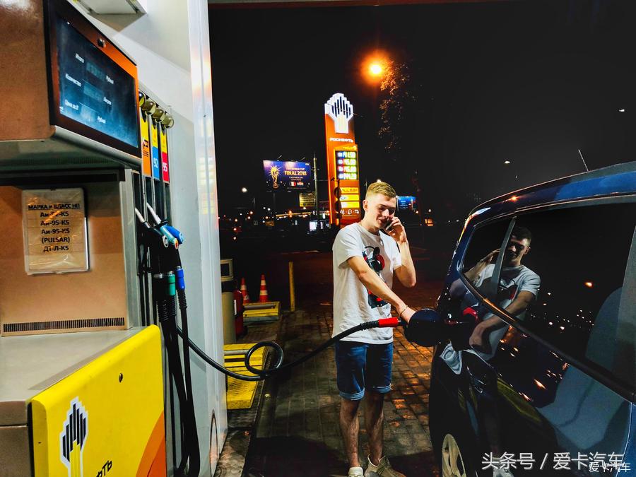 超级卡友,超级卡车穿越雪地