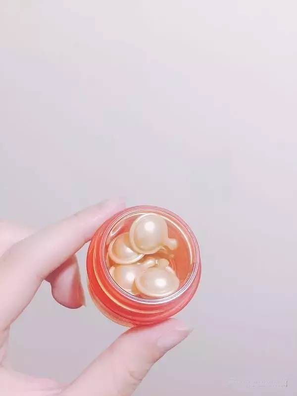 必买的精华和无油精华,精华推荐测评直播第一名