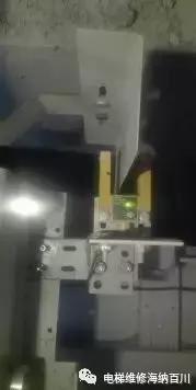 电梯外呼维修视频,电梯外呼显示检修怎么处理