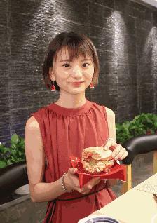 郑州这家寿司界的“黑马”，终于被我们找到了！躺在家里吃到爽！