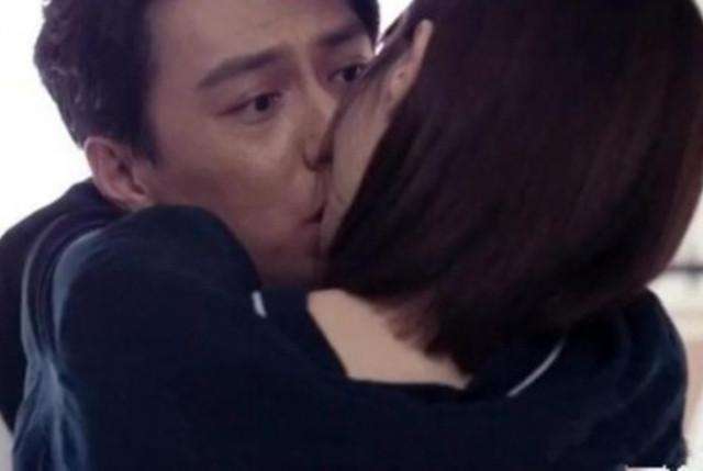 演员在拍吻戏时有哪些是真吻,拍吻戏时演员不尴尬吗