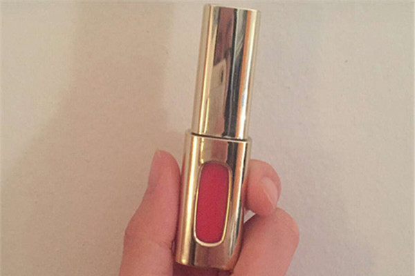 五支大牌口红显白,平价国货口红排行榜前十名