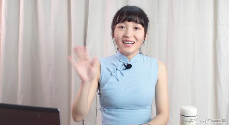 没有熨斗情况下怎么给衣服除皱,衣服有褶皱又没熨斗怎么让它变直