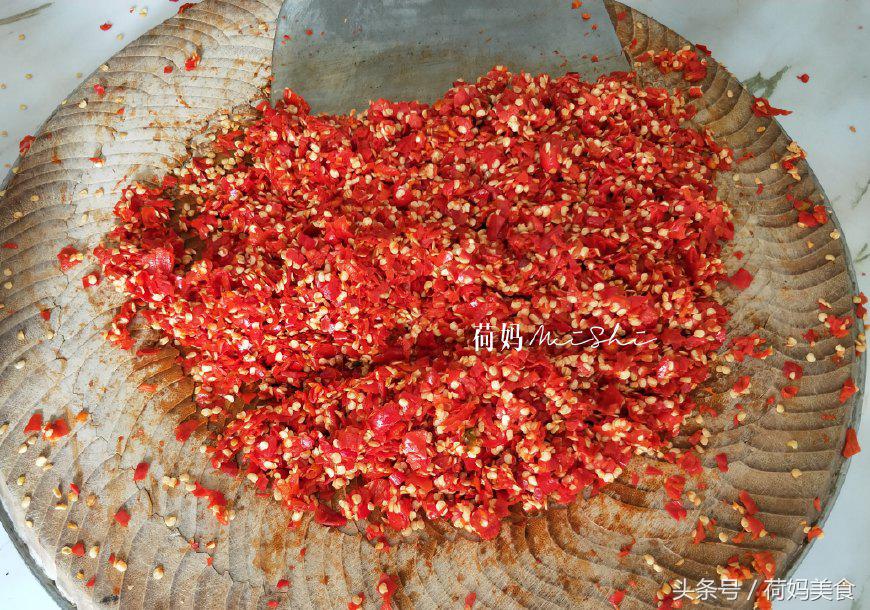 正宗四川郫县红油豆瓣酱二十斤,一斤鲜辣椒能做几斤豆瓣酱