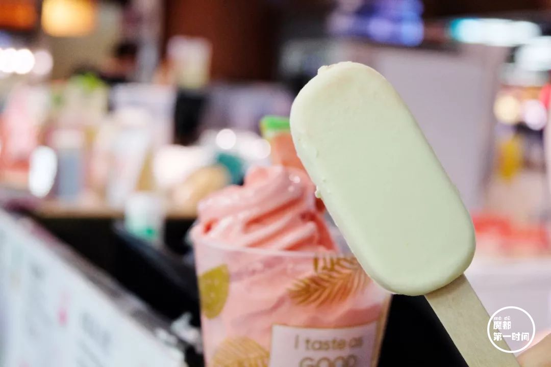 魔都“西瓜冰三明治”鼻祖来长宁开新店啦！粉金主题，颜值担当！