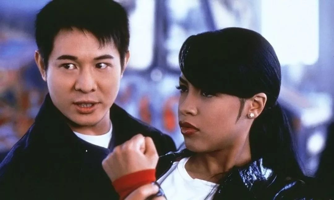 李连杰在好莱坞第一次做男主角，用中国功夫打美式橄榄球