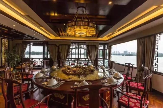 七夕撒狗粮的浪漫惊喜,七夕撒狗粮