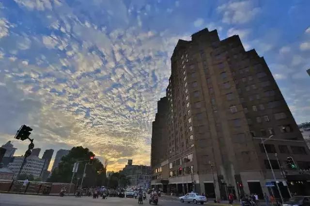 上海人挺住！熬过了这个月，好日子就要来了！