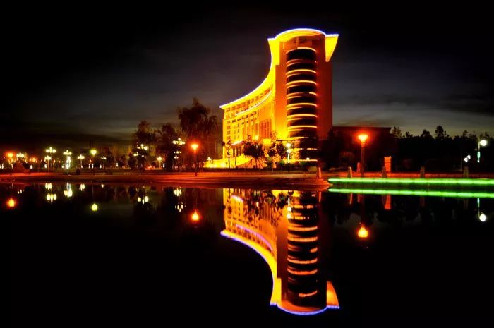 昌吉滨湖河风景区在哪里,昌吉美丽的滨湖河