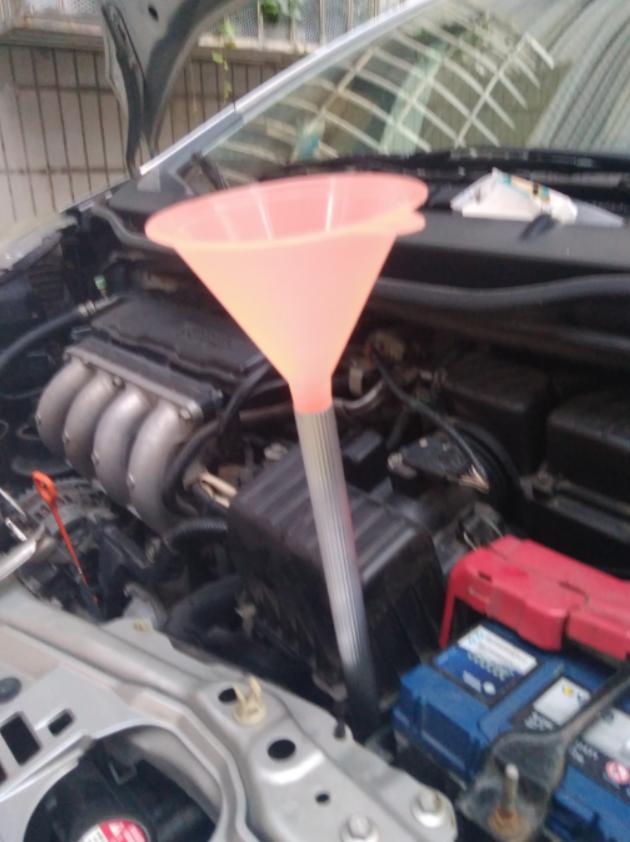 抽油神器实用方法,自制抽油神器自吸式