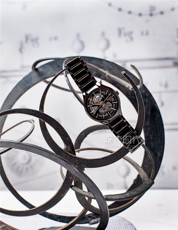 ETA机芯也可以露！雷达陶瓷腕表“开芯”