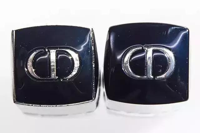 容易辨别真假的口红,鉴别假口红