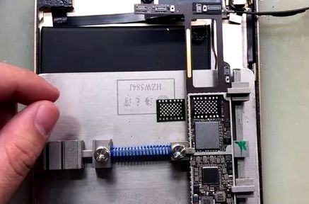 ipad被锁了可以换硬盘解锁吗,平板ipad屏幕被锁了怎么解锁