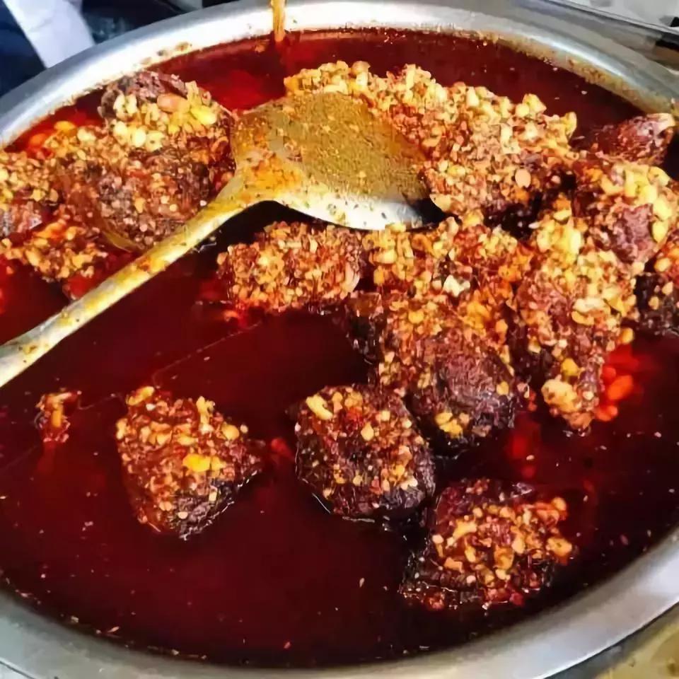 一天卖出1000只鸡,一天卖几千只的兔子