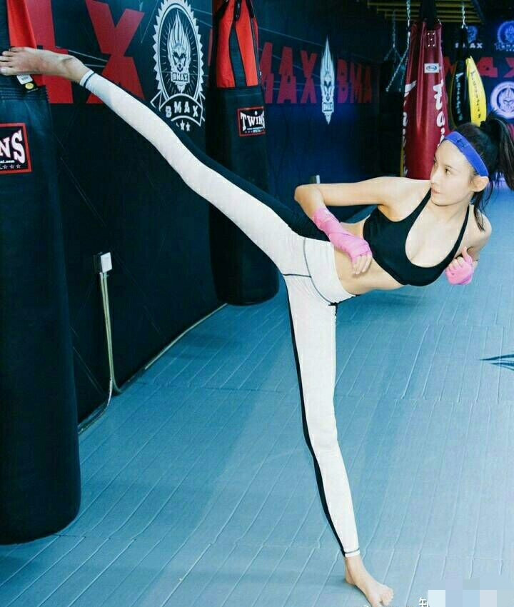 女明星的腿有多少厘米,女明星的腿有多长