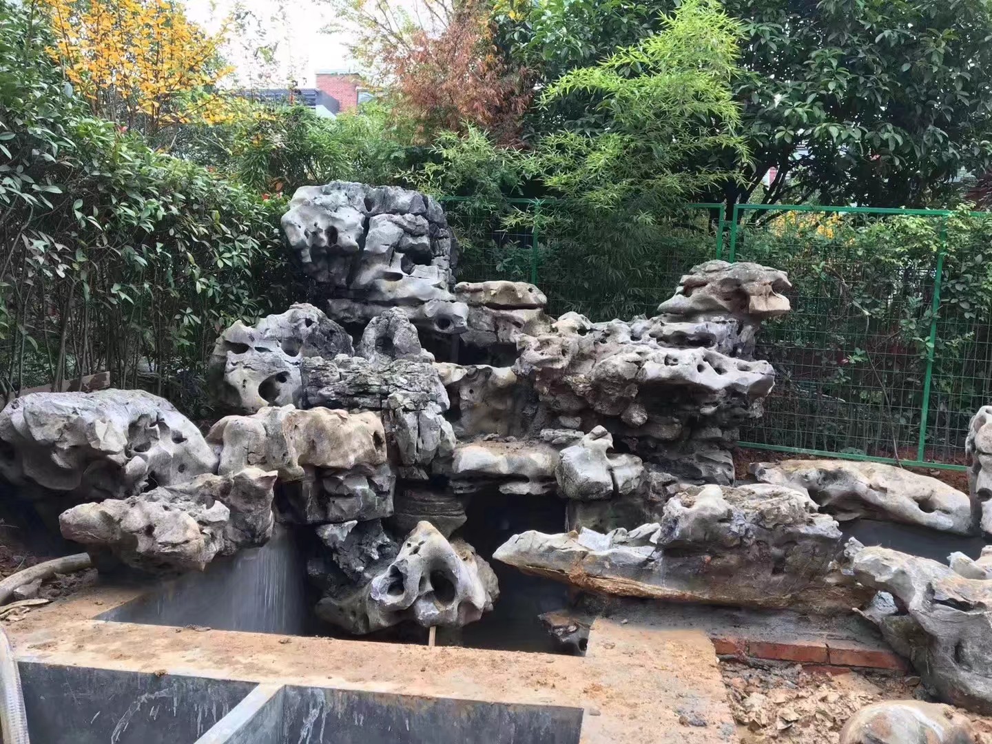 武汉定制景观假山施工,假山施工设计与制作