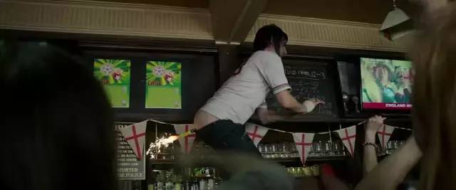 年度污贱神作，英国疯子创作的辣眼神片！