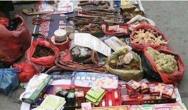 “我朋友死的那一天,还有人在骗他的钱”