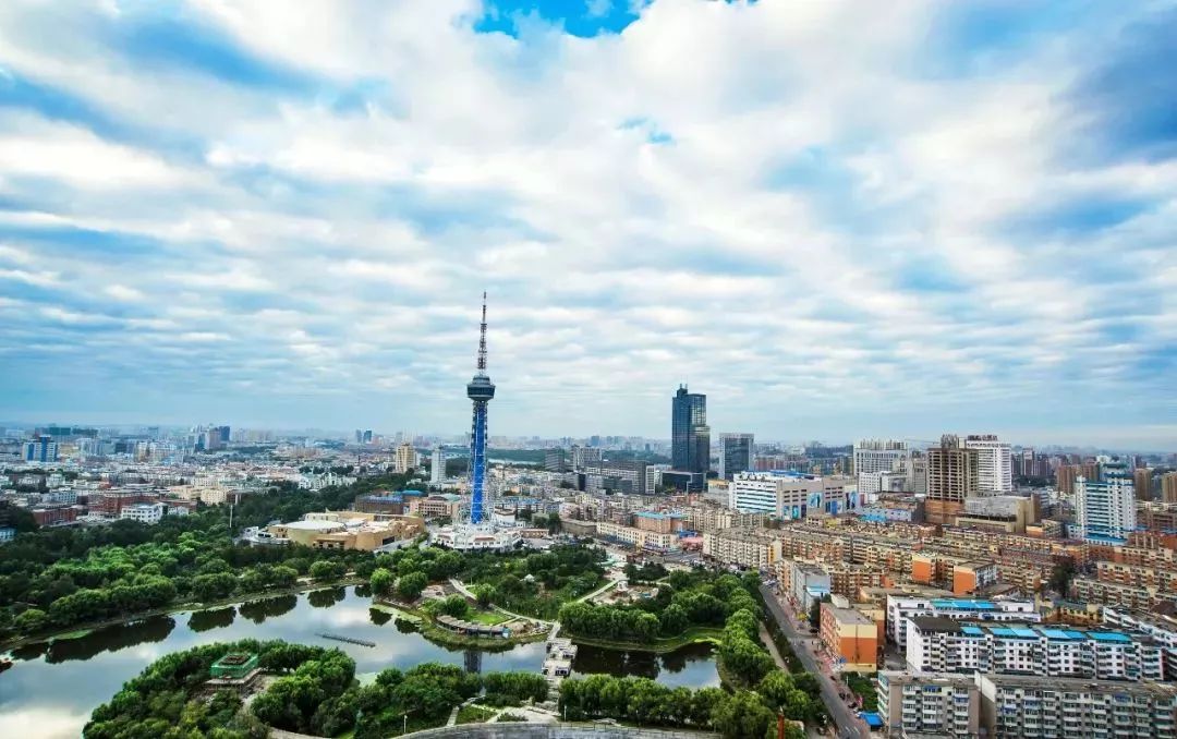 暑假人气最旺的城市,夏天最热7大城市排行