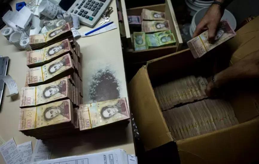 一个牧师毁掉了土耳其,中国代购成了最大赢家