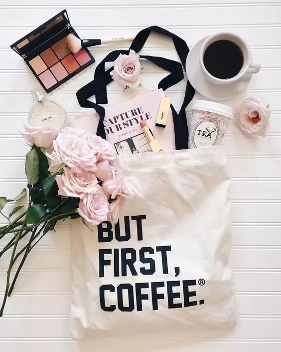 时尚编辑包包里有什么,一线时尚杂志编辑