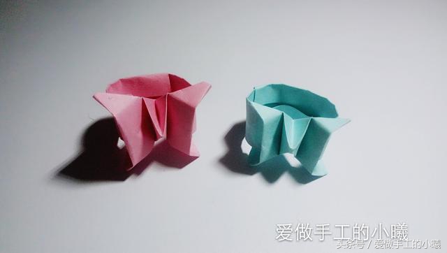 学折蝴蝶结戒指,七夕手工戒指折纸