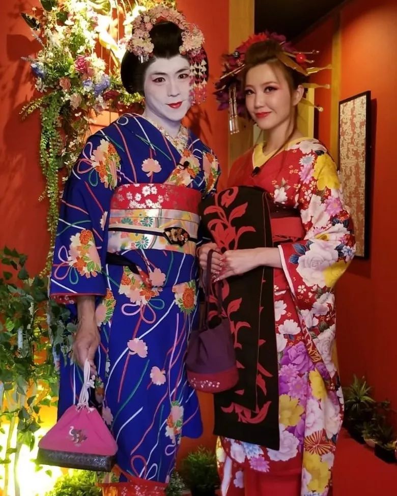 tvb明星扮女人,tvb主持女主播