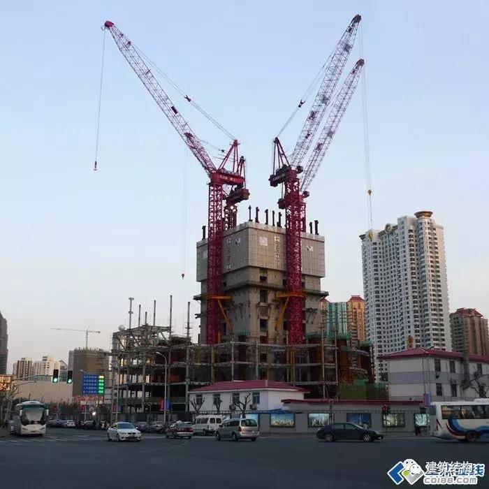 上海中心大厦127层怎么有632米,上海中心大厦632米127层内部