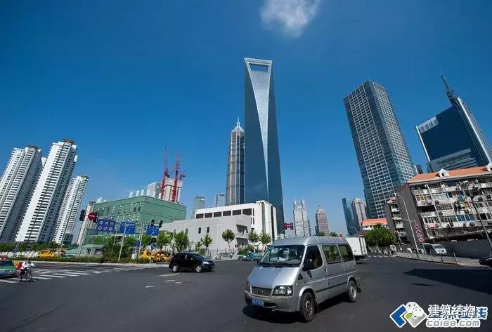 上海中心大厦127层怎么有632米,上海中心大厦632米127层内部