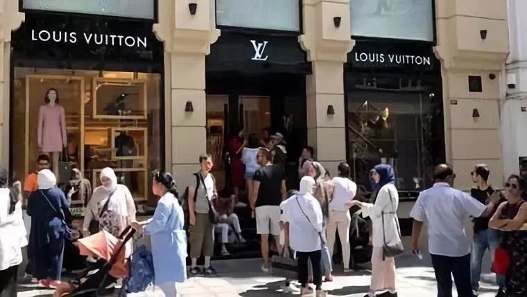 里拉暴跌的土耳其，不仅适合抢购奢侈品，还有浪漫的美景和美食