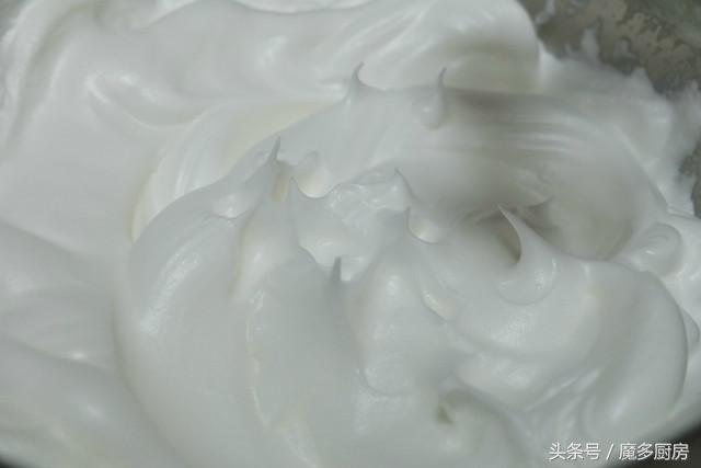 电饭煲做蛋糕20分钟还是40分钟,简易蛋糕做法无黄油