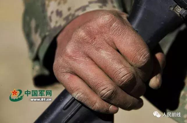 墨脱部队老照片,墨脱边防军人真实照片