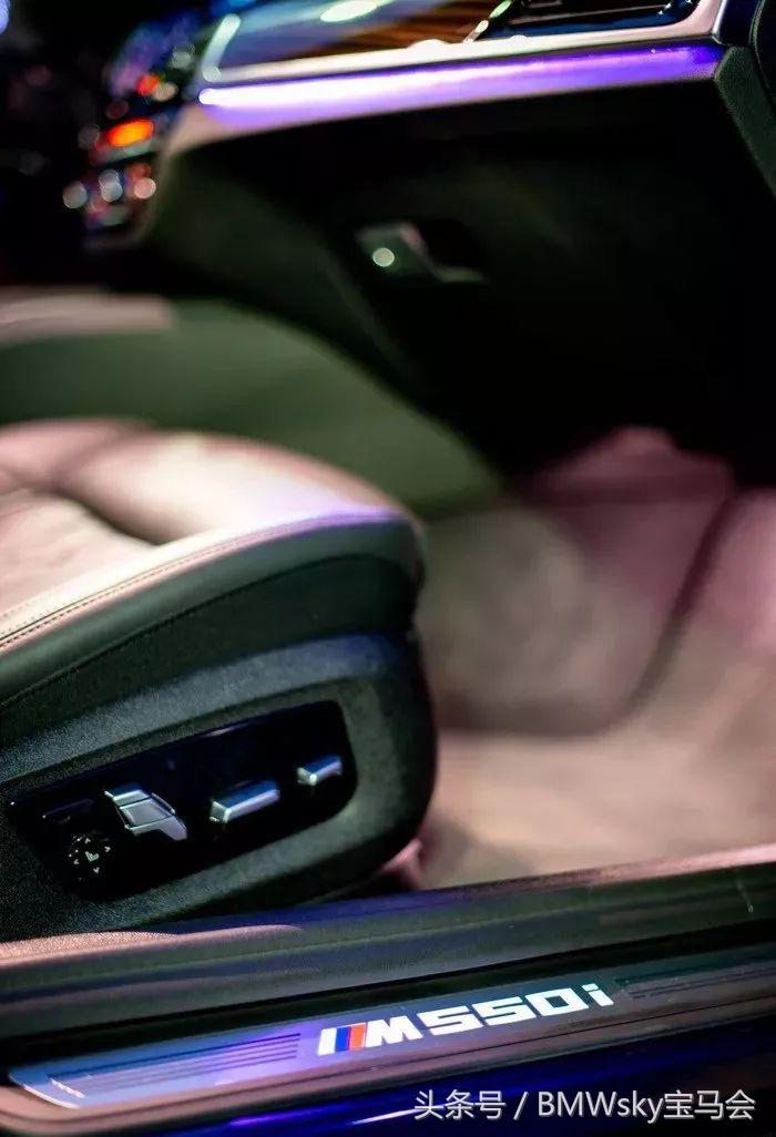 等待三个月后提车,2021款宝马m550i深度测评