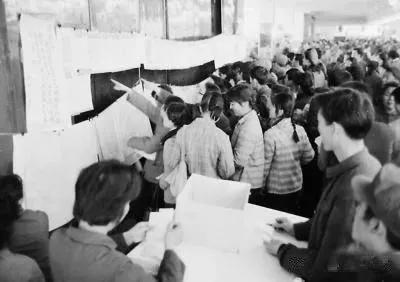 风靡全国的的确良为何销声匿迹了,的确良在现在是什么风格