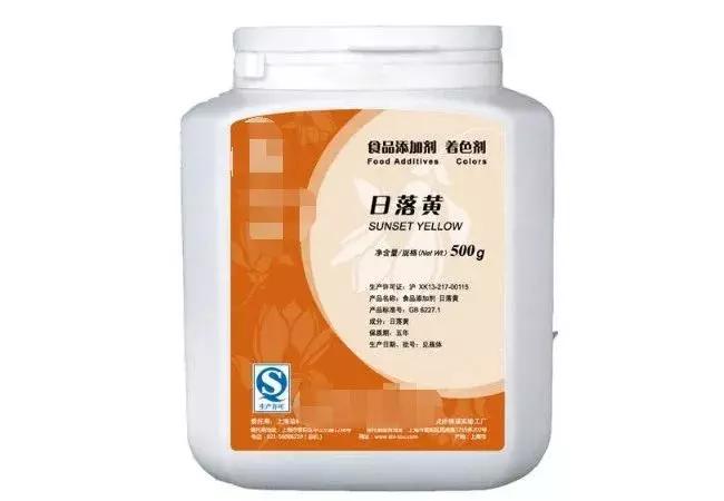 网红奶茶有什么危害,网红奶茶受追捧过量饮用不健康