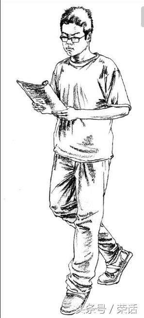 放绝招了，速写衣服画法全在这里了，赶紧拿走吧