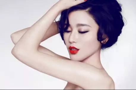 女性长期用化妆品有危害吗,女性护理危害