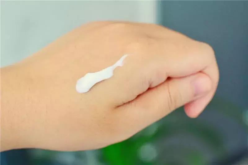 测评洗面奶痘痘肌,测评控油提亮洗面奶