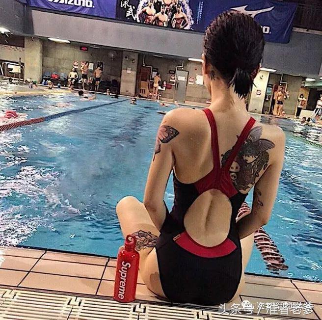 胸部撑起一滩水！被开价50万一晚，她是台湾超致命的Sneaker女孩