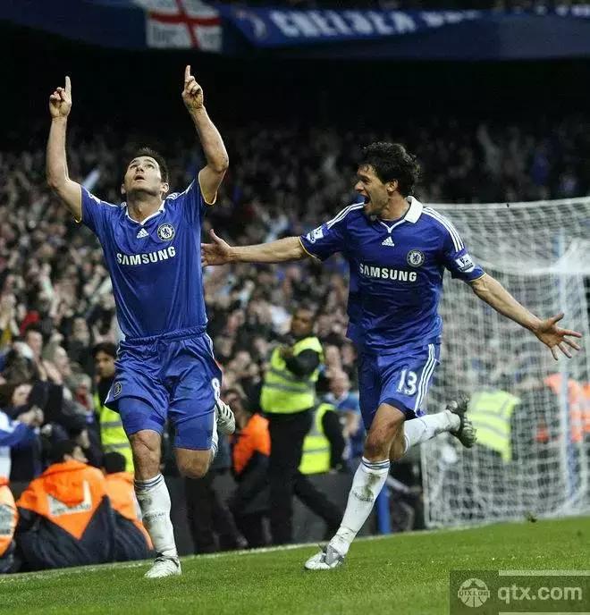 足坛十大暖心瞬间,足坛十大抱憾终身的悲情时刻