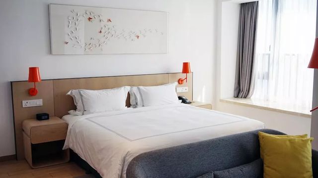 深圳无边的游泳池,深圳无边泳池图