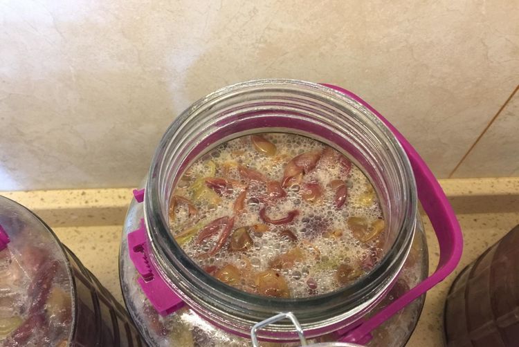 自酿葡萄酒的详细制作方法,葡萄酒正确做法自酿全过程