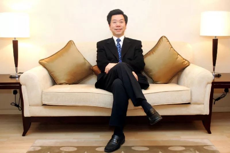 李开复传奇人生故事,李开复商业模式案例