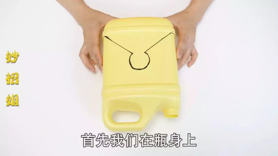 用过期的洗洁精会怎样,洗洁精瓶压嘴的正确方法