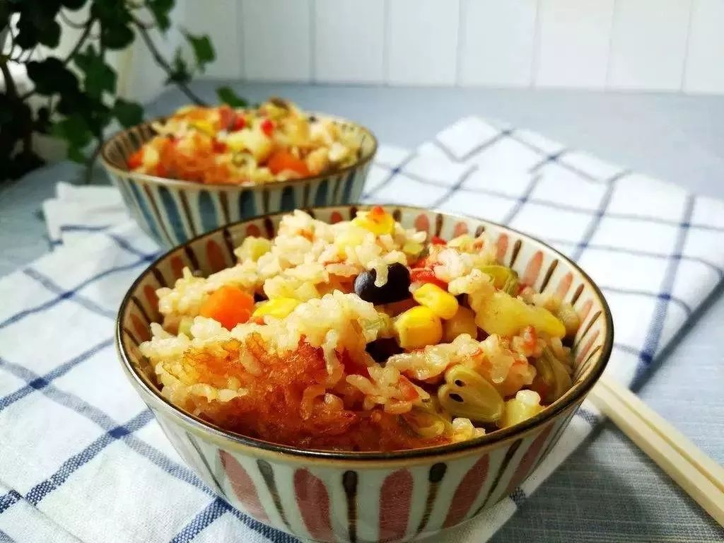 电饭煲100道懒人菜谱电饭煲美食,适合懒人电饭煲的菜谱