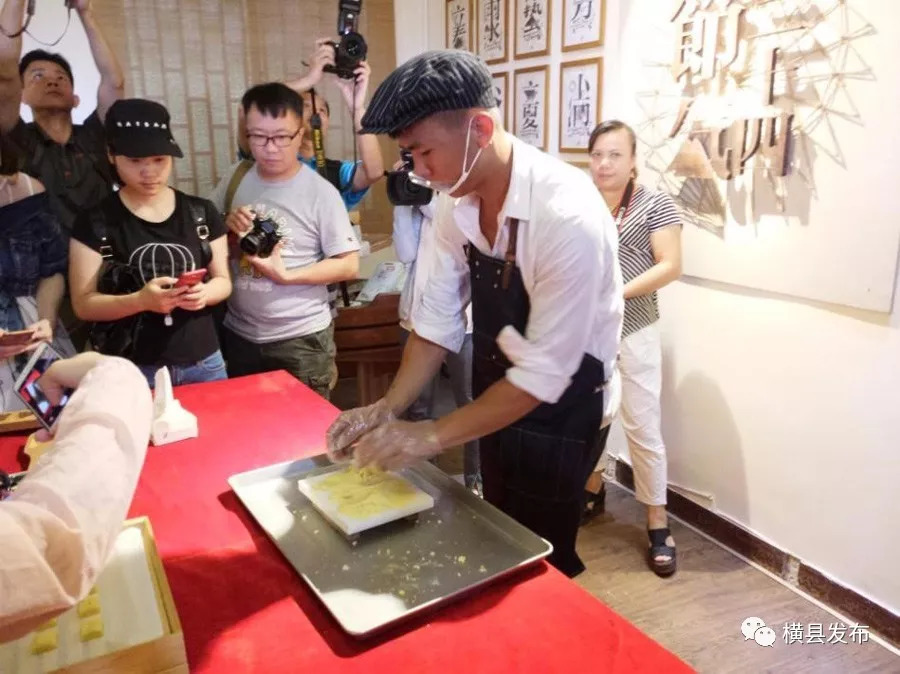 骞胯タ妯幙鑼夎帀鑺变埂瑙嗛,骞胯タ妯幙鑼夎帀鑺变埂